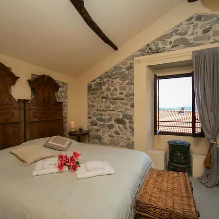Residenza Il Glicine Di - Happy
